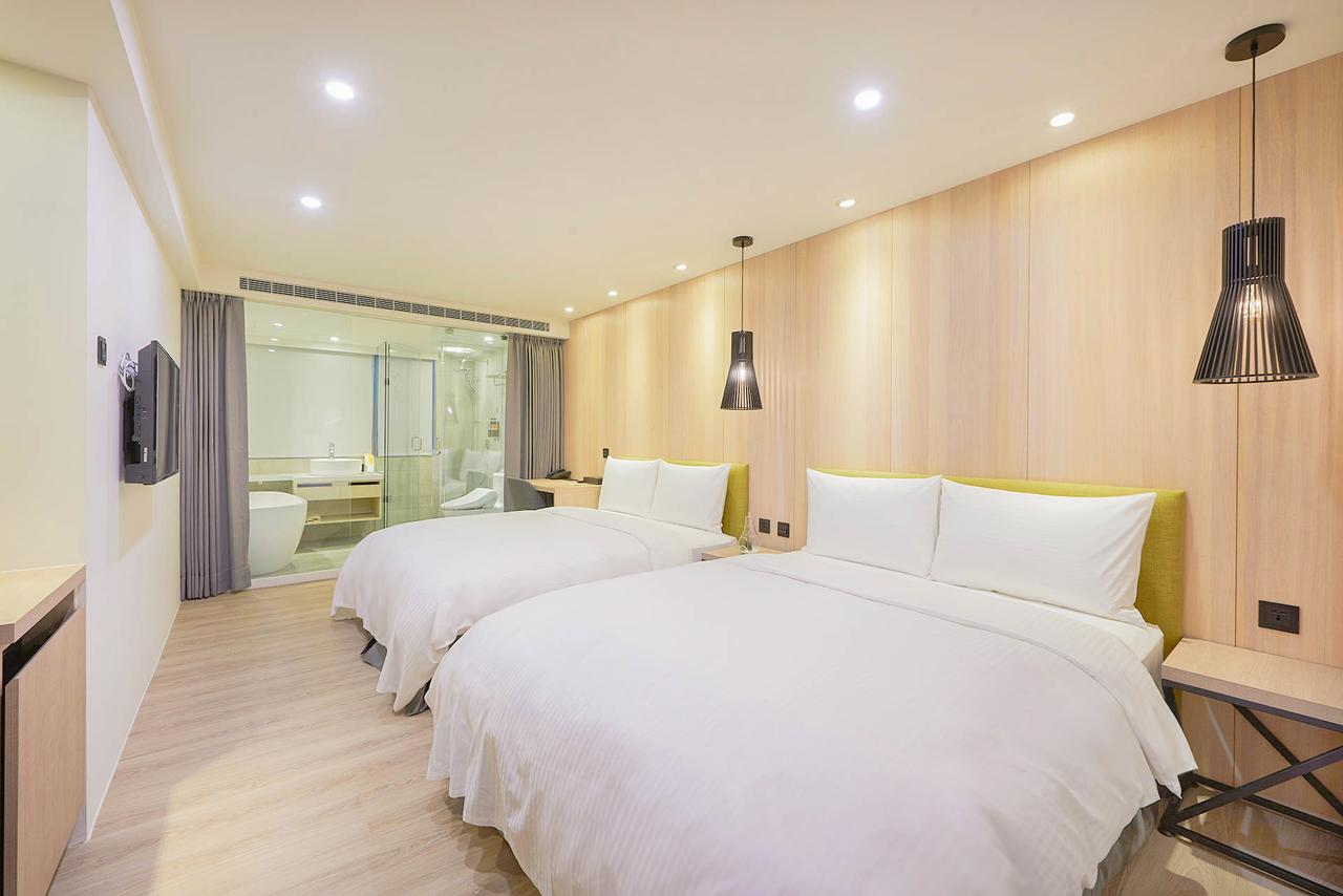 Green Hotel - West District Taichung Exterior photo