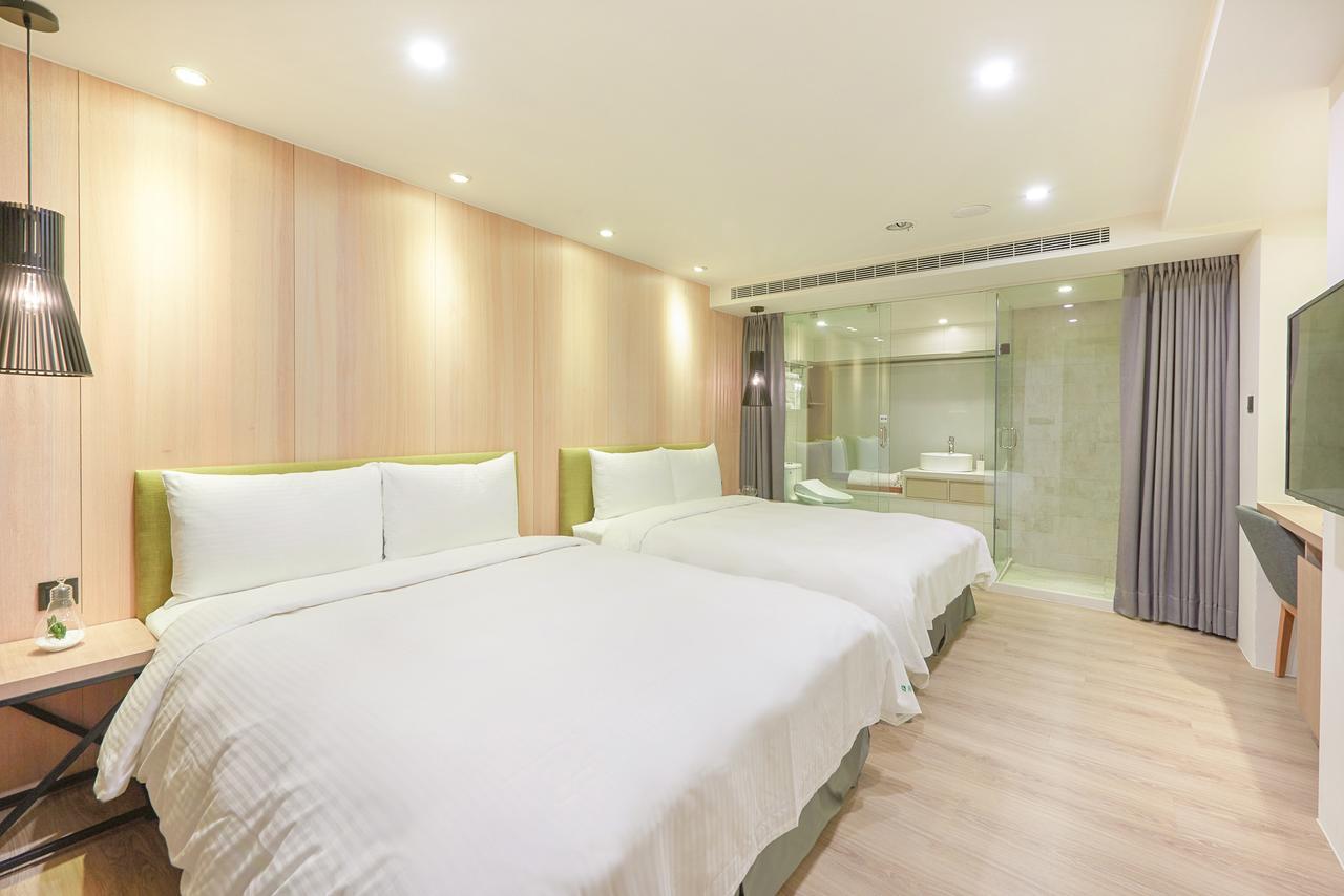 Green Hotel - West District Taichung Exterior photo